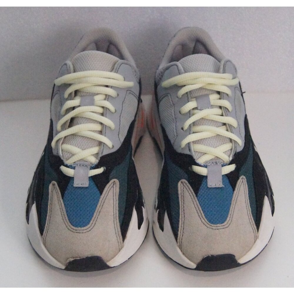 Adidas Yeezy Boost 700 "Wave Runner" sneaker
